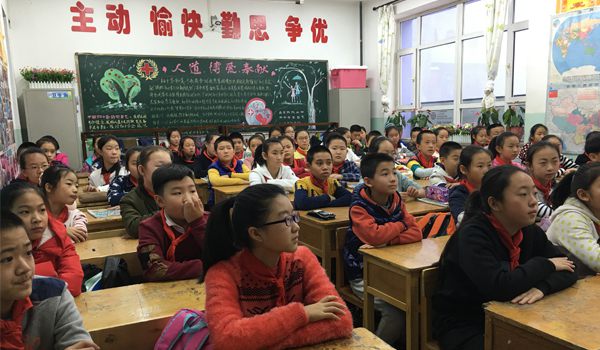 【公益進校園】普瑞眼科走進市第三小學(xué)開展愛眼知識講座