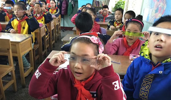 【公益進校園】普瑞眼科走進市第三小學(xué)開展愛眼知識講座