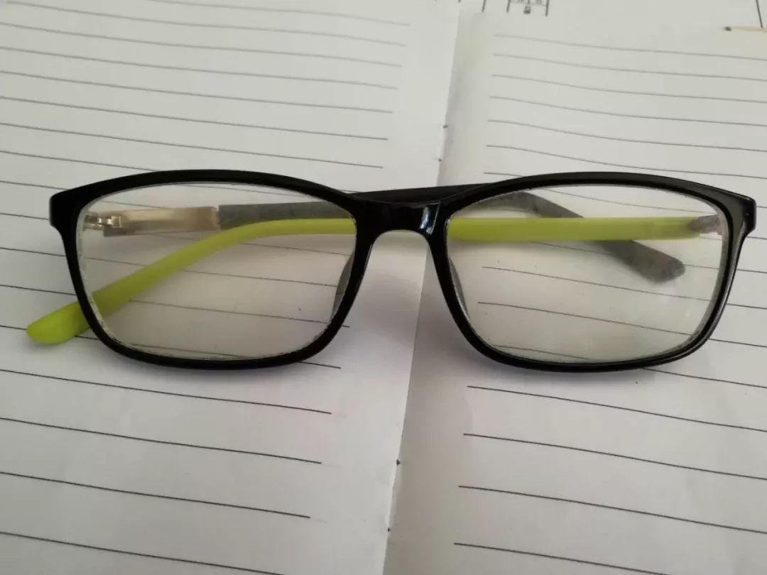 這是個有點心酸的故事，愛心送給那些需要幫助的孩子