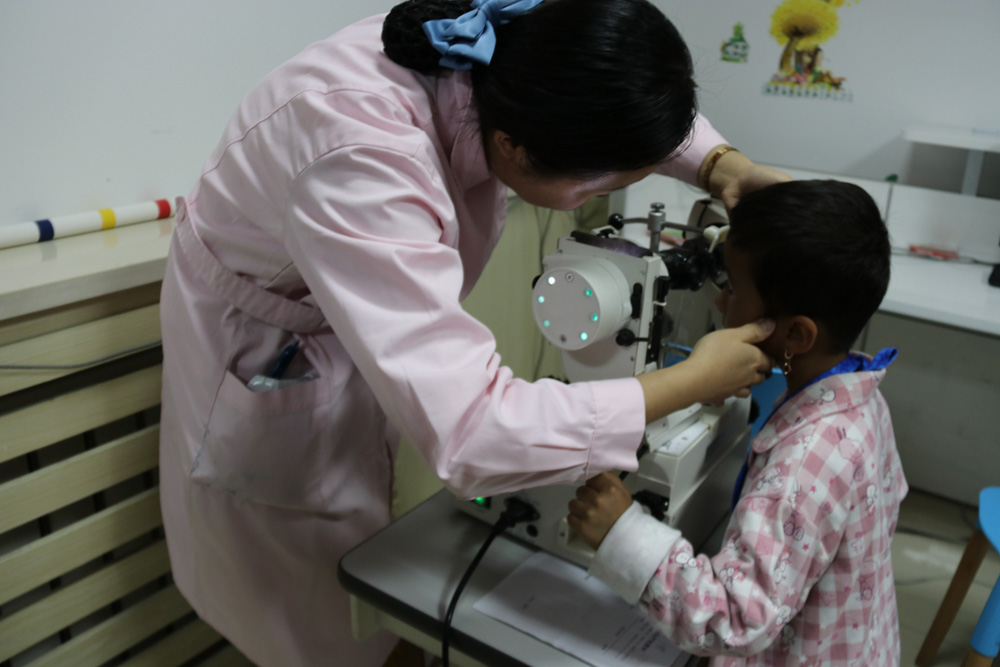 公益活動進行時，9月20日4名被救助孩子接受手術(shù)