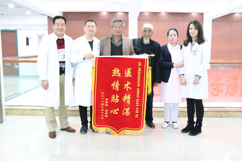 從0.08到0.8，白內(nèi)障手術(shù)改變了61歲叔叔的后半生